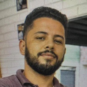 Marcelo, barbeiro